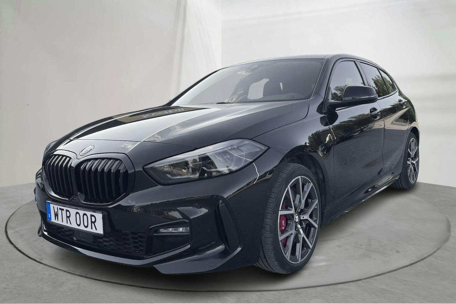 BMW 118