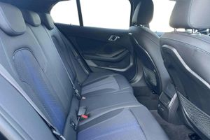 BMW 118 bild 8