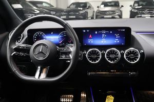 Mercedes GLA250 bild 13