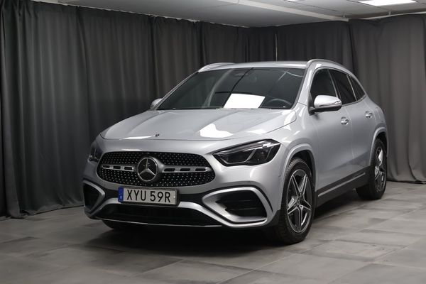 Mercedes GLA250 4MATIC AMG Advanced Plus MULTIBEAM LED Drag Keyless - 2025