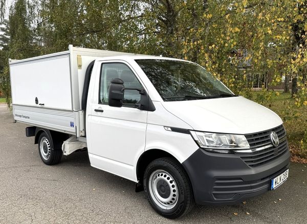 Volkswagen Transporter 110 TDI Flak med Kåpa, Drag & Värmare - 2021