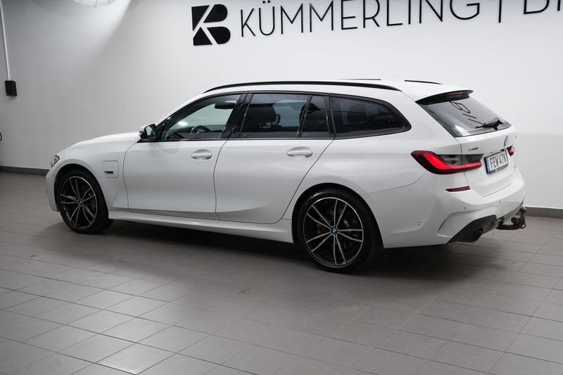 BMW 330 bild 4