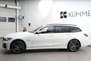 BMW 330 bild 7
