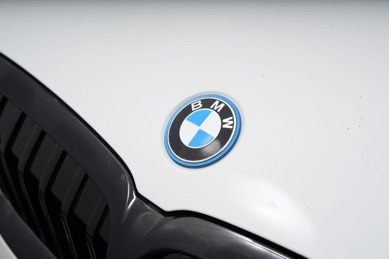 BMW 330 bild 3