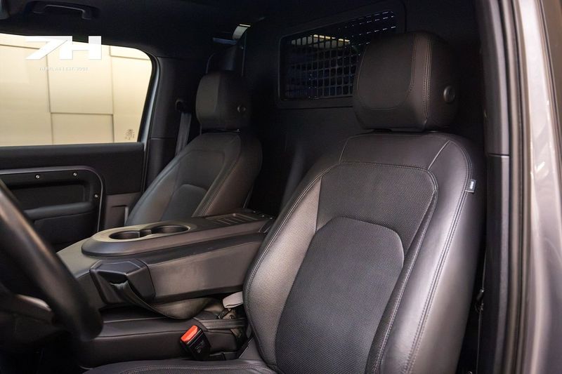 Land Rover Defender bild 15