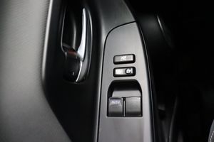 Toyota Yaris bild 17