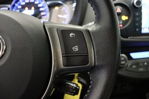 Toyota Yaris bild 15