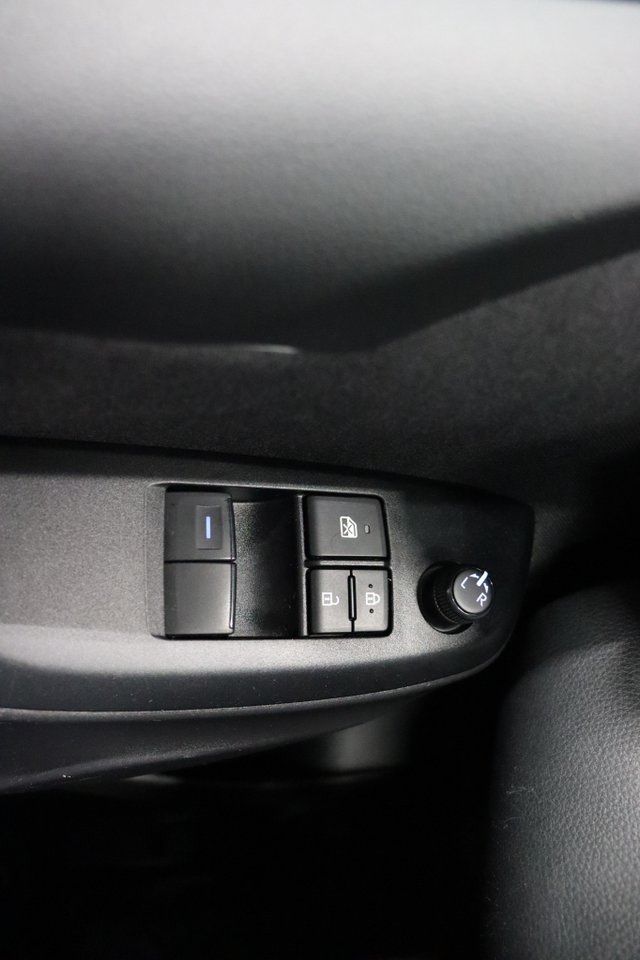 Toyota Yaris bild 17