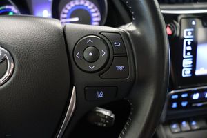 Toyota Auris bild 15