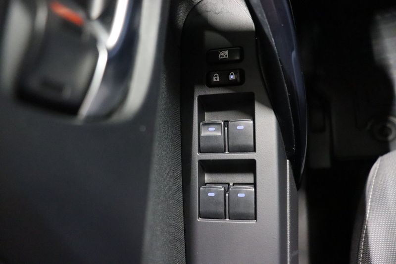 Toyota Auris bild 19