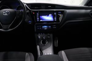 Toyota Auris bild 13