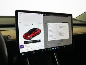 Tesla Model 3 bild 18