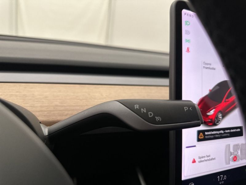 Tesla Model 3 bild 14