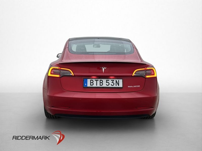 Tesla Model 3 bild 8