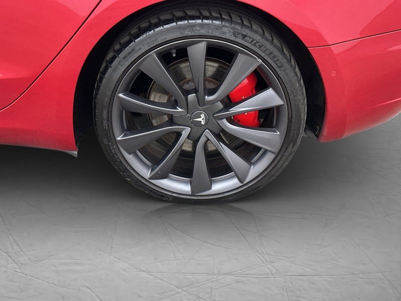 Tesla Model 3 bild 34