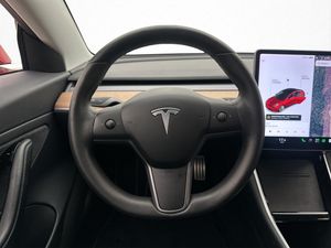Tesla Model 3 bild 13