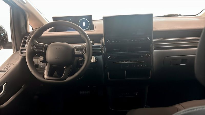 Hyundai Staria bild 4