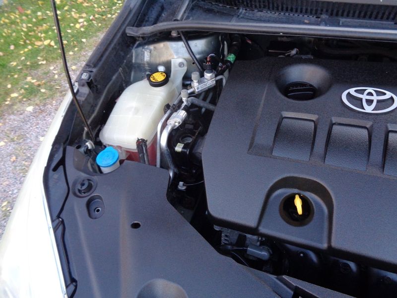 Toyota Avensis bild 30