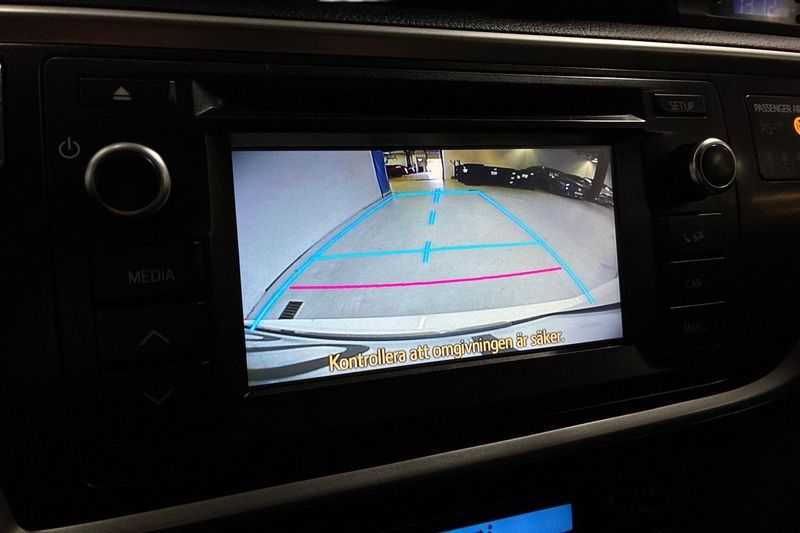 Toyota Auris bild 18