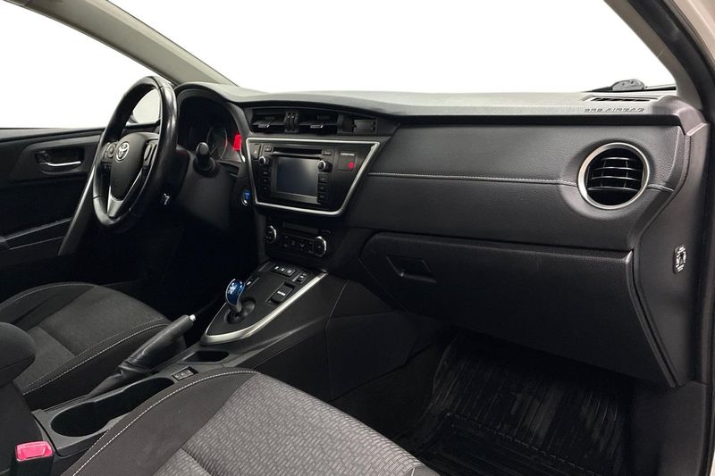 Toyota Auris bild 15