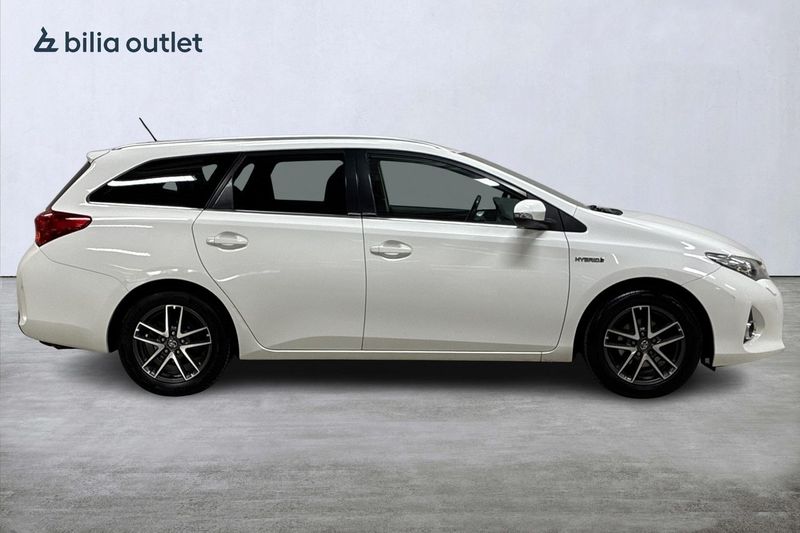 Toyota Auris bild 5