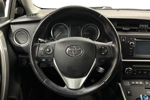 Toyota Auris bild 16