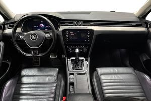 Volkswagen Passat bild 12