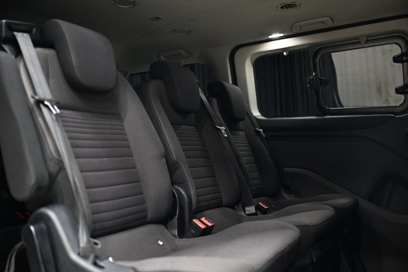 Ford Tourneo Custom bild 21