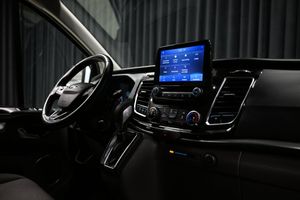 Ford Tourneo Custom bild 30