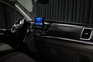Ford Tourneo Custom bild 29