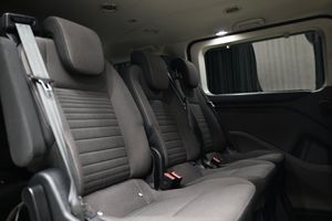 Ford Tourneo Custom bild 9