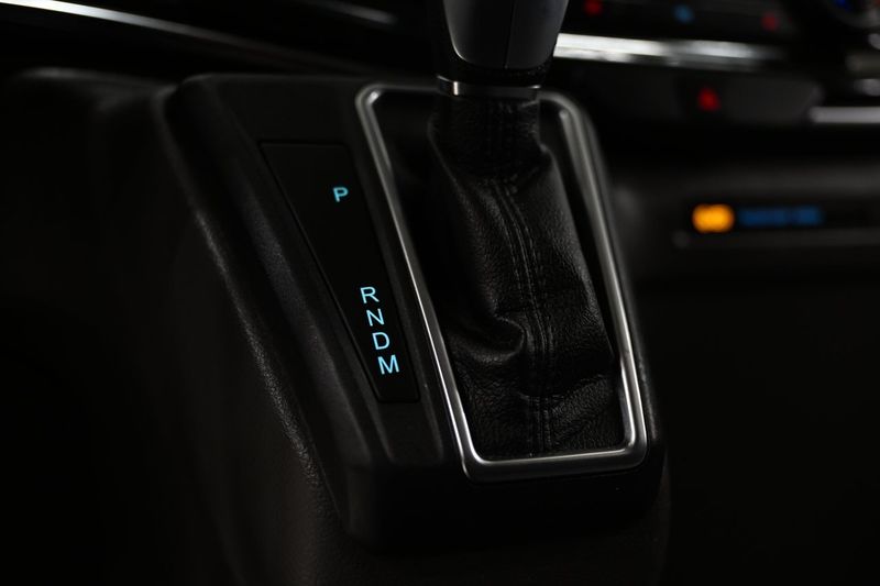 Ford Tourneo Custom bild 25