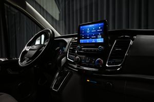 Ford Tourneo Custom bild 30