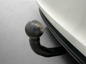 Tesla Model 3 bild 17