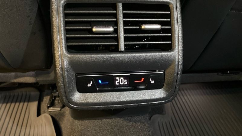 Volkswagen Passat bild 10