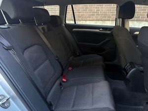 Volkswagen Passat bild 13
