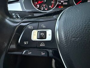 Volkswagen Passat bild 17