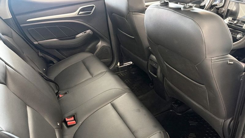 MG ZS EV bild 5