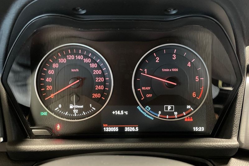 BMW 220 bild 13