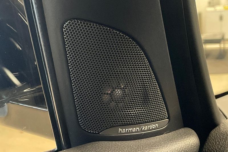 BMW 220 bild 18