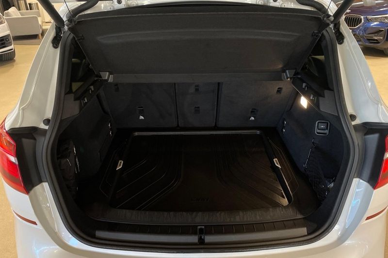 BMW 220 bild 23