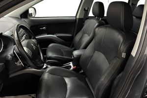 Mitsubishi Outlander bild 12