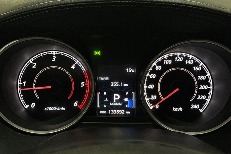 Mitsubishi Outlander bild 16