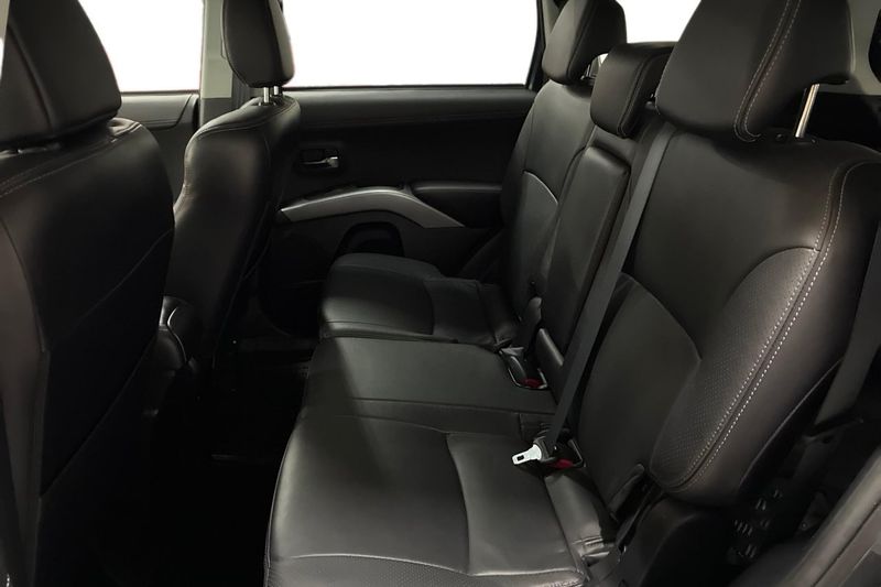 Mitsubishi Outlander bild 13