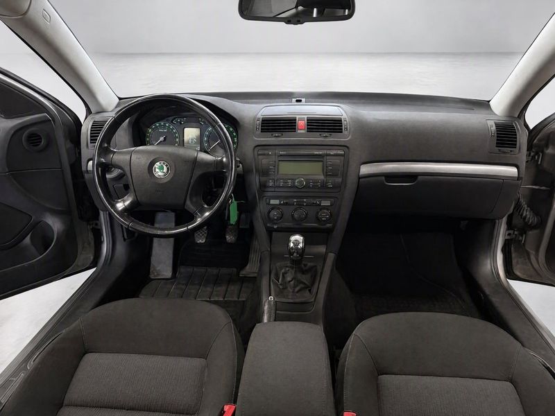 Skoda Octavia bild 9