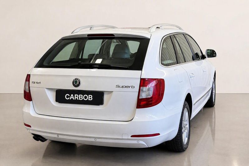 Skoda Superb bild 4