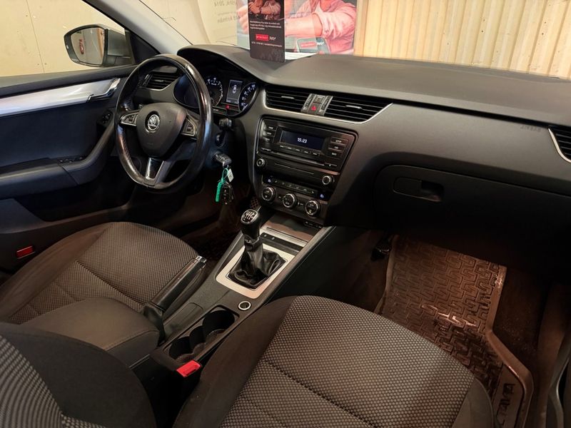 Skoda Octavia bild 10