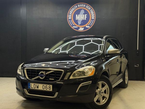Volvo XC60 D5 AWD Geartronic R-Design Drag D-värmare P-sensorer - 2011