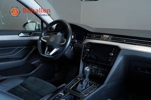 Volkswagen Passat bild 7