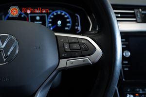 Volkswagen Passat bild 12